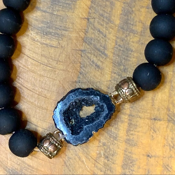 Black Onyx Druzy Agate Silicone Beaded Bracelet - Picture 8 of 9